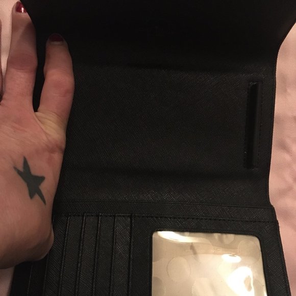 Kate Spade iPhone 6 Wallet/Case - Picture 4 of 6